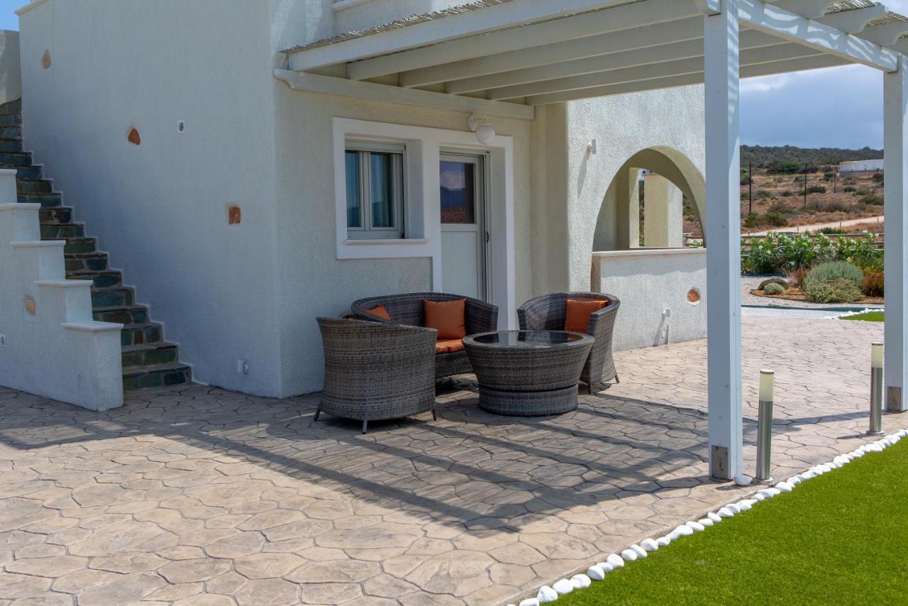 Sun And Moon Villas Pirgaki  Dış mekan fotoğraf